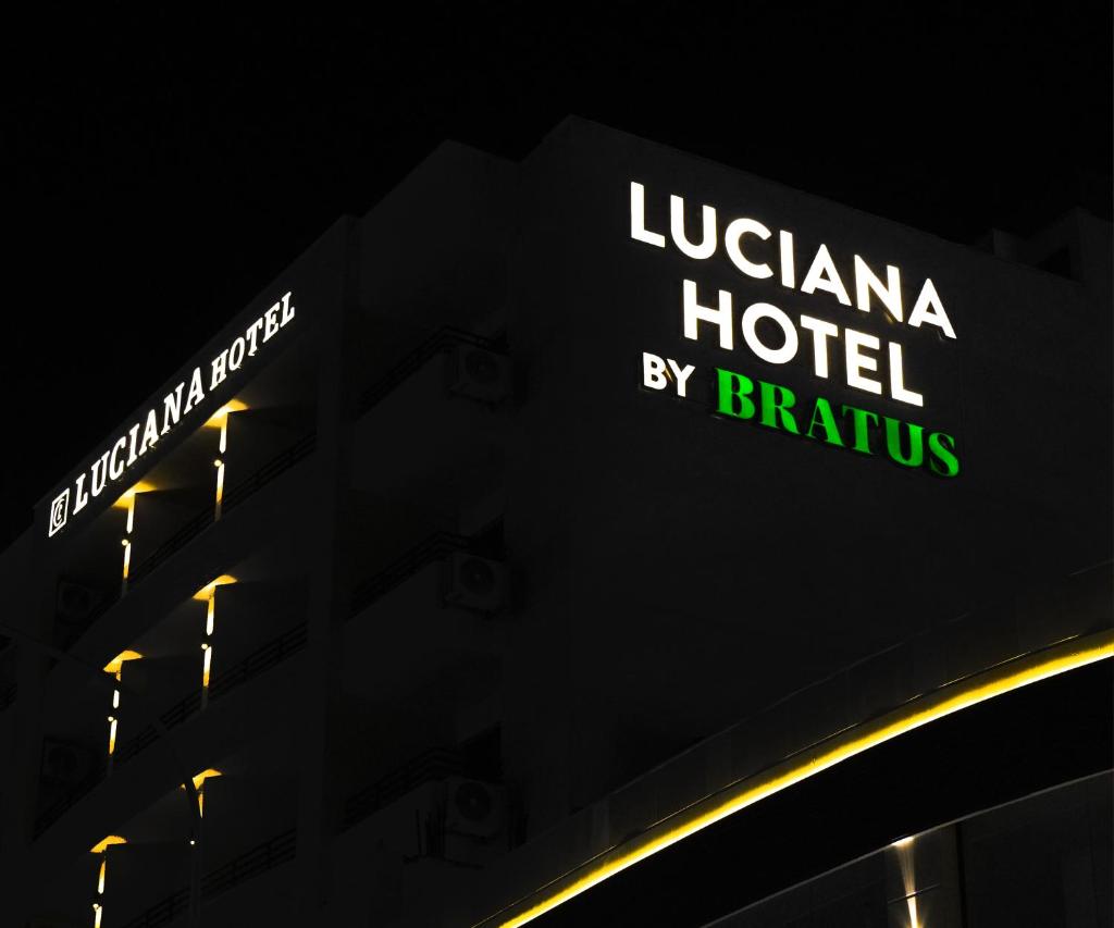 Luciana Hotel by BRATUS