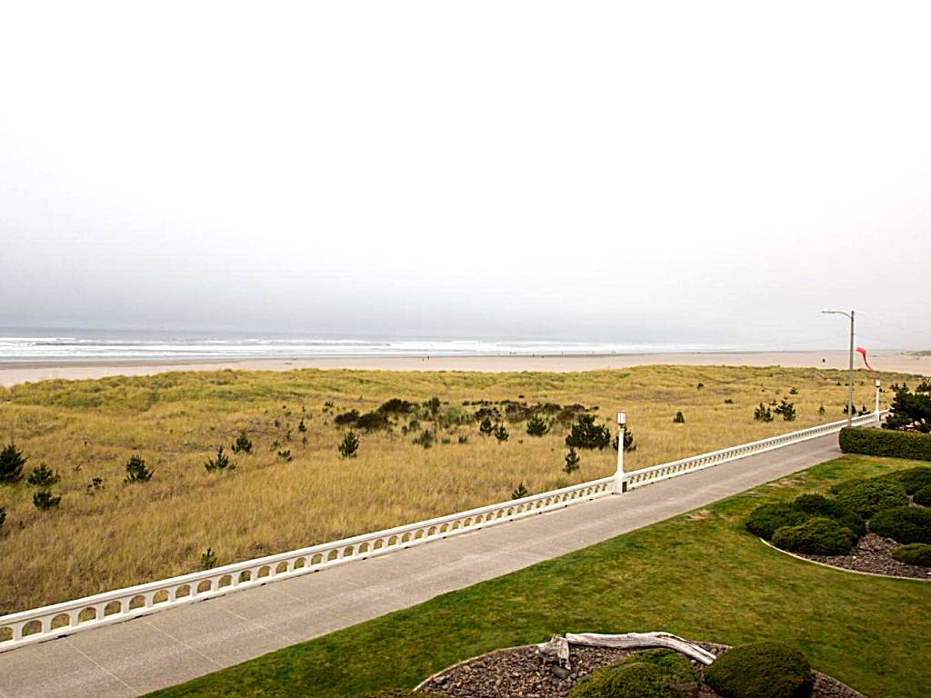 Hi Tide Oceanfront Inn (Seaside) 