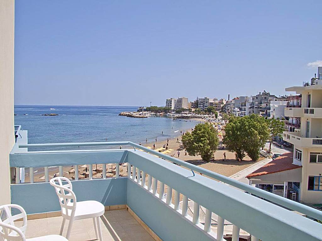 Christina Beach Hotel (Chania Town) 