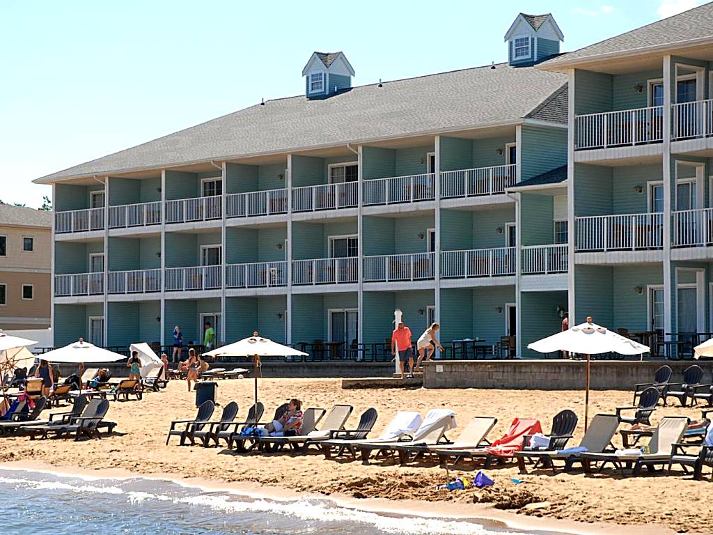 Sugar Beach Resort Hotel (Traverse City) 