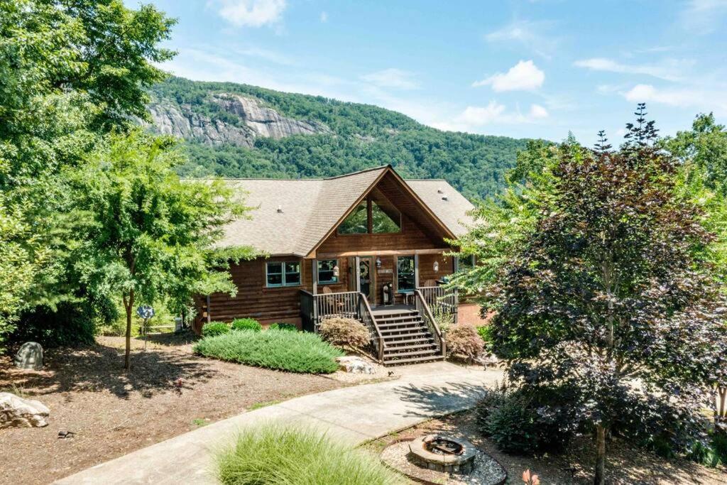 Wild Valley Lodge-Log Cabin in Lake Lure, NC, Close to Chimney Rock - Stunning Views