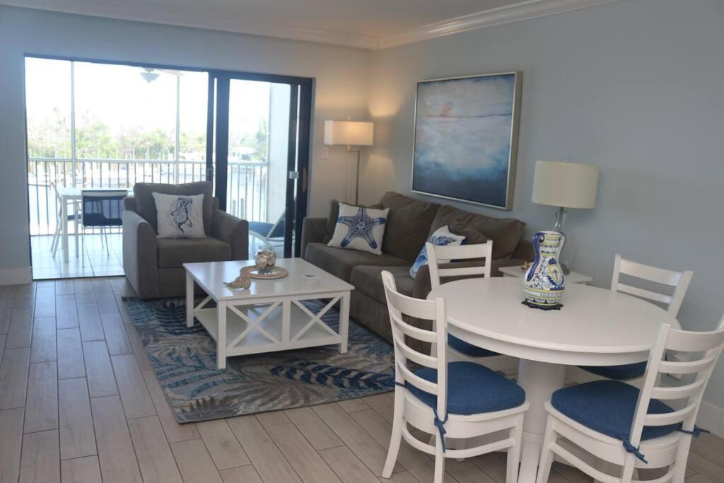 Captiva Bayside Villas 1 Bedroom 2 Bath - sleep 4