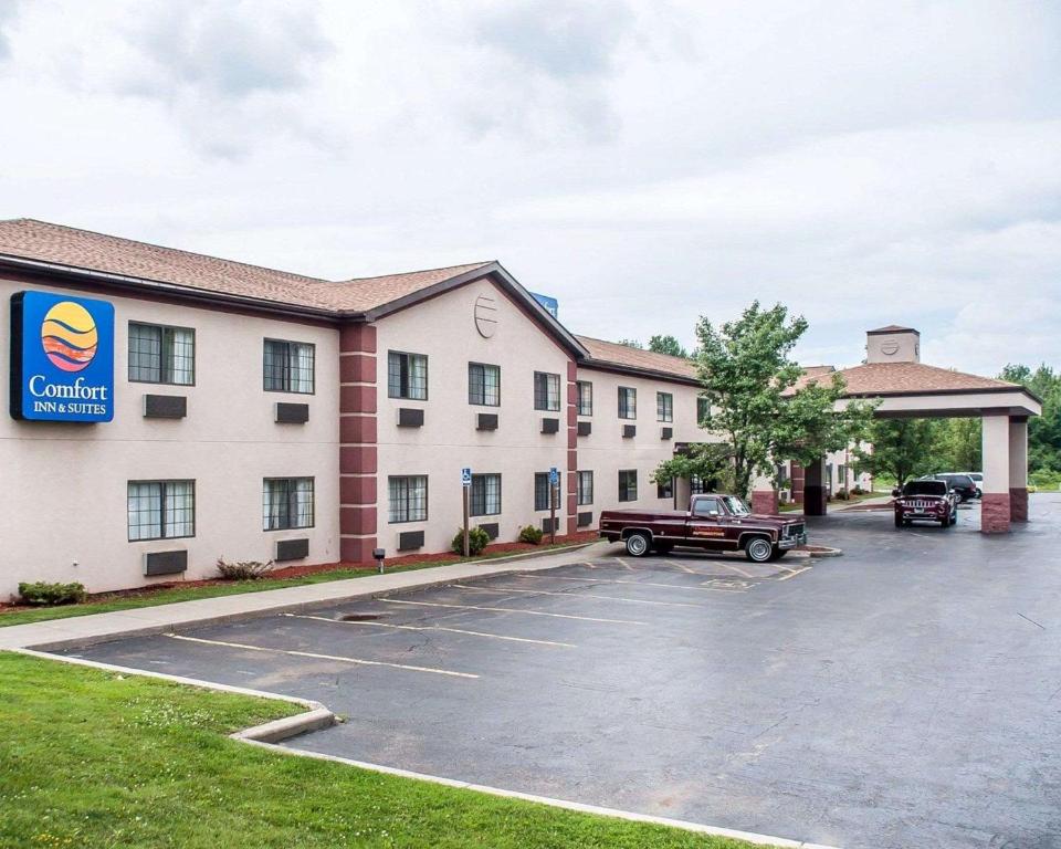 Comfort Inn & Suites