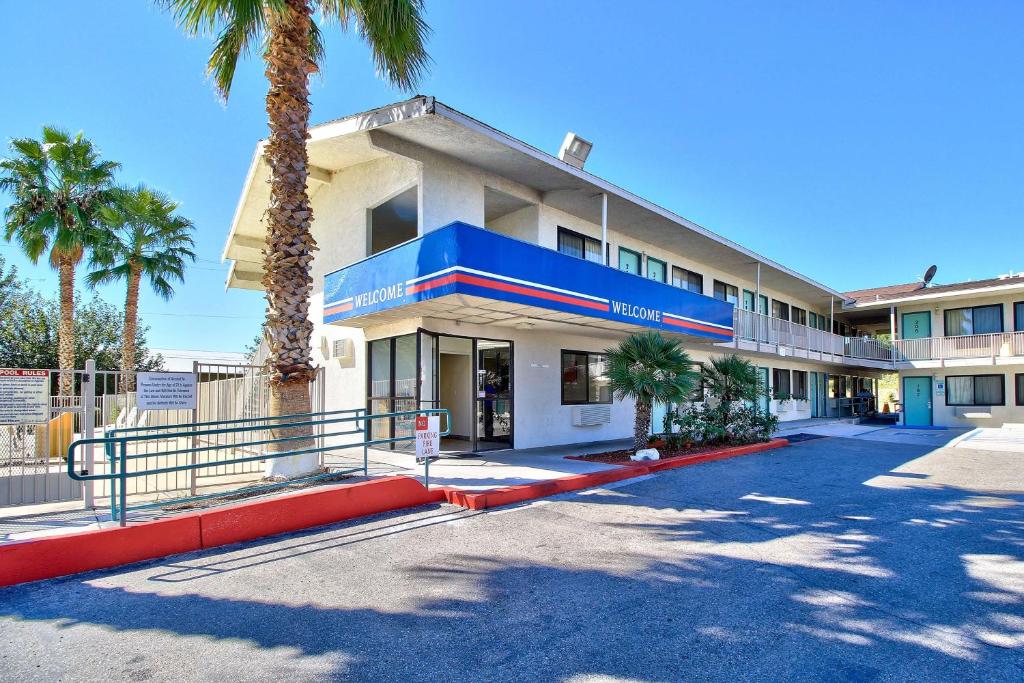 Motel 6-Nogales, AZ - Mariposa Road