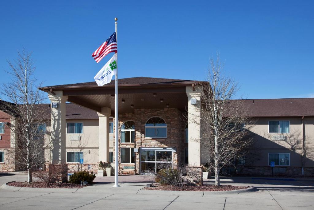 Holiday Inn Express Hotel & Suites Torrington, an IHG Hotel